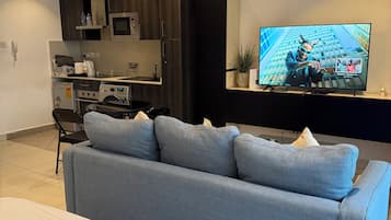 Nhà Duplex phong cách cổ điển, ban công, quang cảnh vườn | Bàn ủi/dụng cụ ủi quần áo, truy cập Internet không dây miễn phí