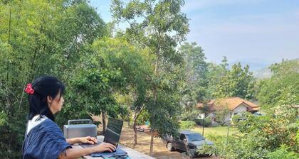 Mountain Front Family Home Big Balcony For 4 Rare Birds, Bikes