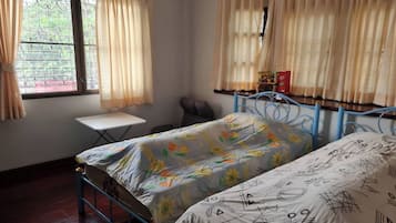 House, 2 Bedrooms, Balcony, Garden View