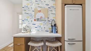 Suite studio luxueuse, Plusieurs lits, patio, vue sur l’océan | Intérieur