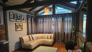 Living area - Refúgio das araucarias (Canela)