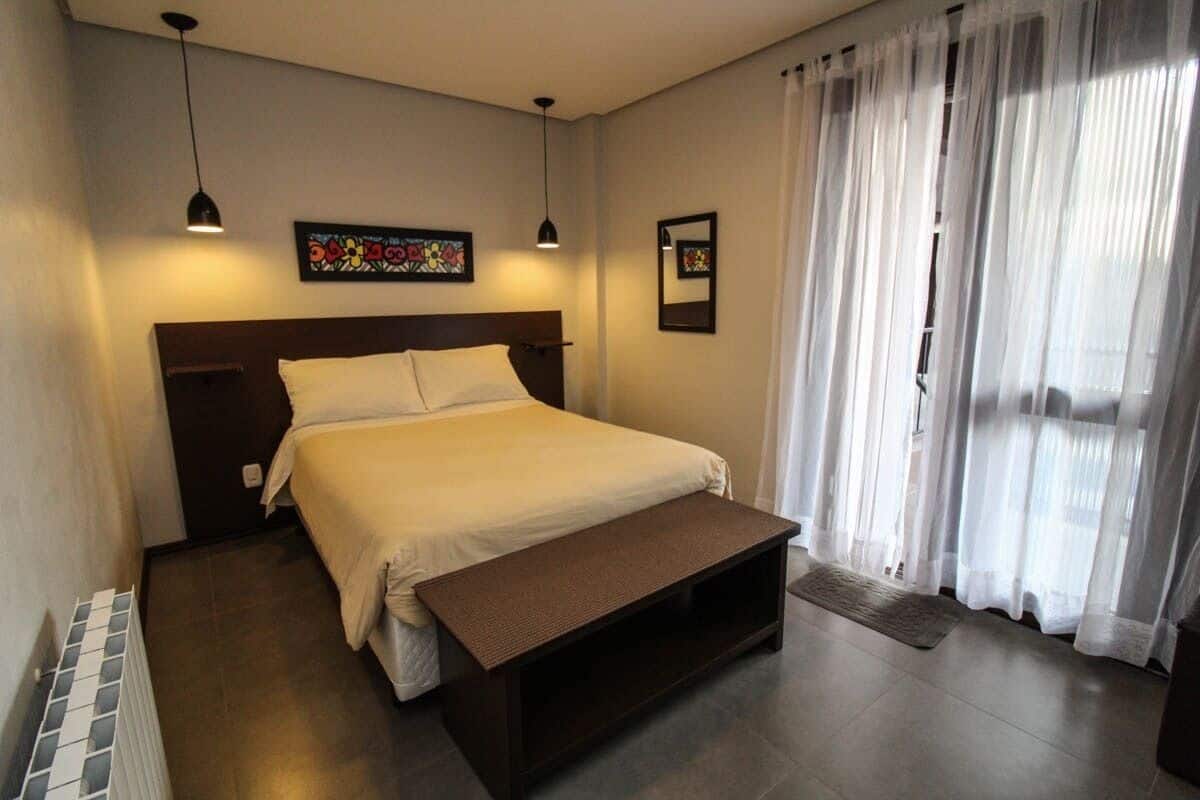 Habitación económica con 1 cama matrimonial o 2 individuales, vista al patio | Wifi gratis