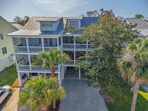 Exterior - Beach Bums | Elevator | Multi-Level Porches | Easy Beach Access | Sleeps 10 | No Pets (Edisto Beach)