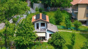 Family Chalet, 2 Bedrooms, 2 Bathrooms (Chalet La Gigliola) | Exterior