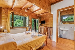 Chalet Keluarga, 2 kamar tidur, 2 kamar mandi (Chalet La Gigliola) | 2 kamar tidur