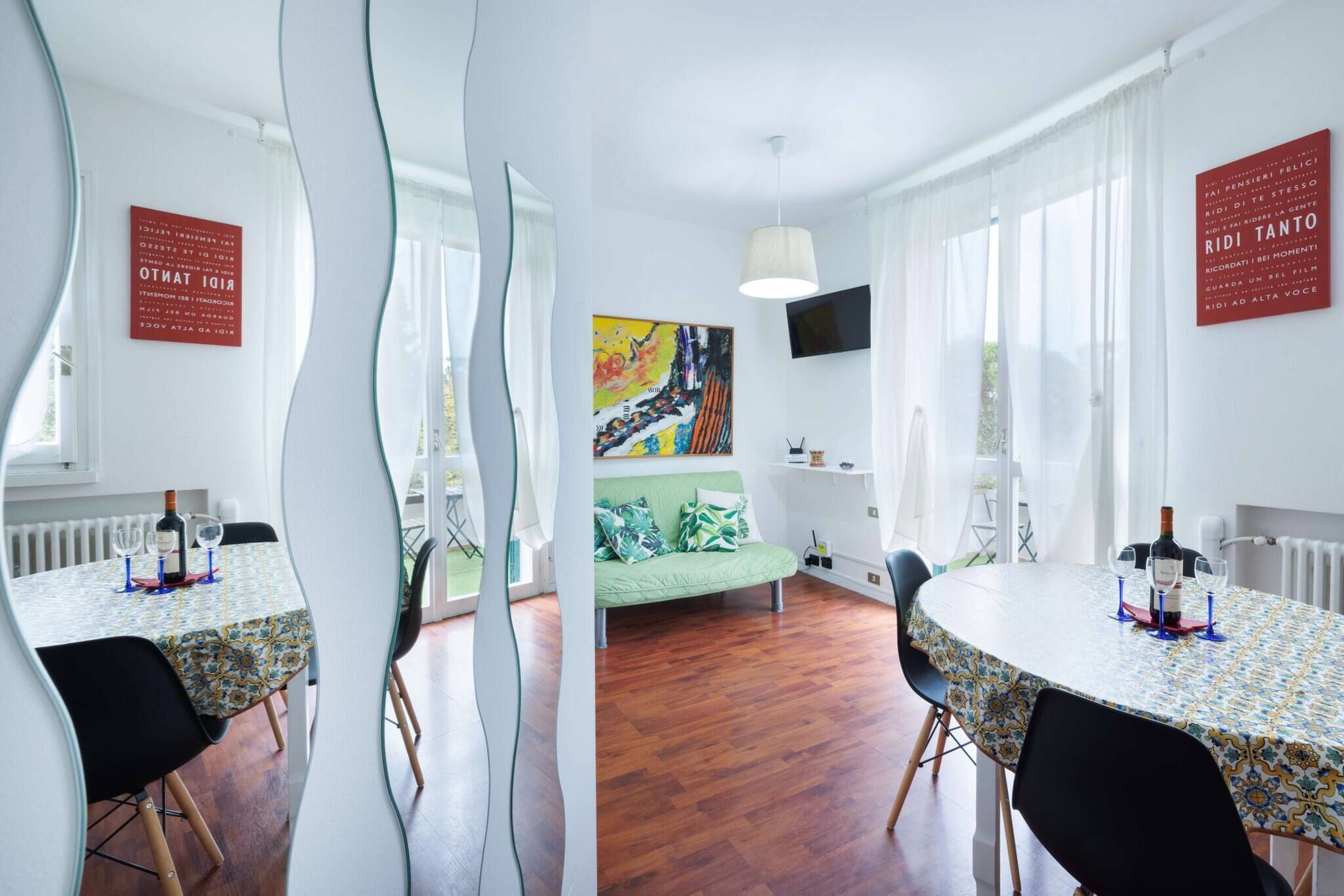Apartment, 1 Bedroom | Dining room