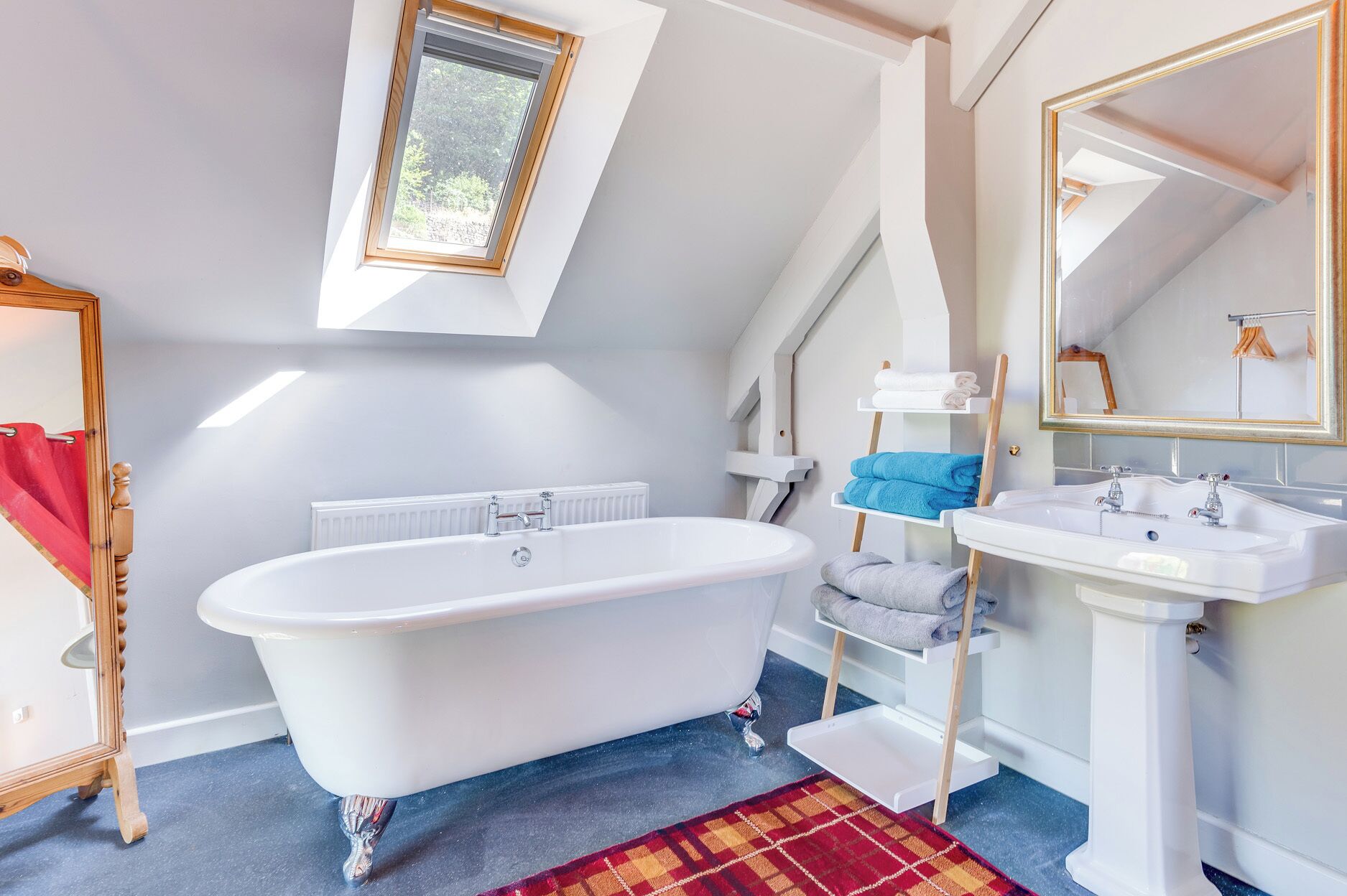 Cottage | Bathroom | Shower