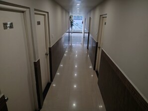 Ảnh chưa phân loại, 5 trong số 97 ảnh, nút