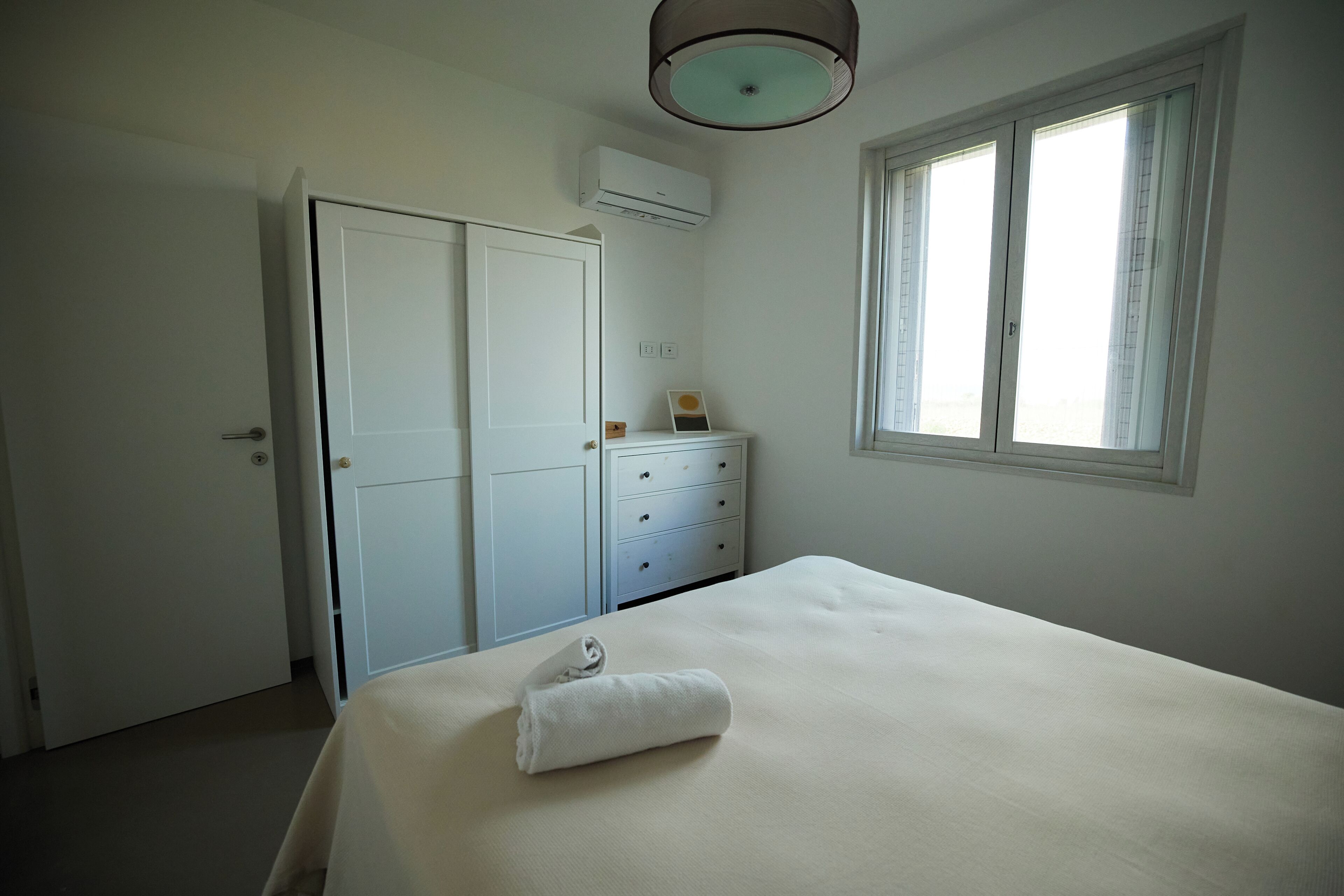 Deluxe Villa, Bay View | Frette Italian sheets, premium bedding, memory-foam beds, minibar
