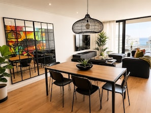 Dining - Modern Vibrant 2 Bedroom Apartment with Views (Cape Town)