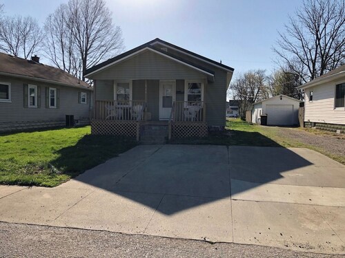 Right off of Main St in Robinson