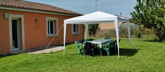 Spacious house for 10 people, 5 minutes from Futuroscope