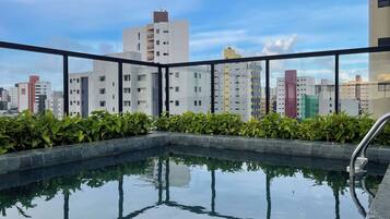 Apartment | Kolam renang | Kolam renang terbuka
