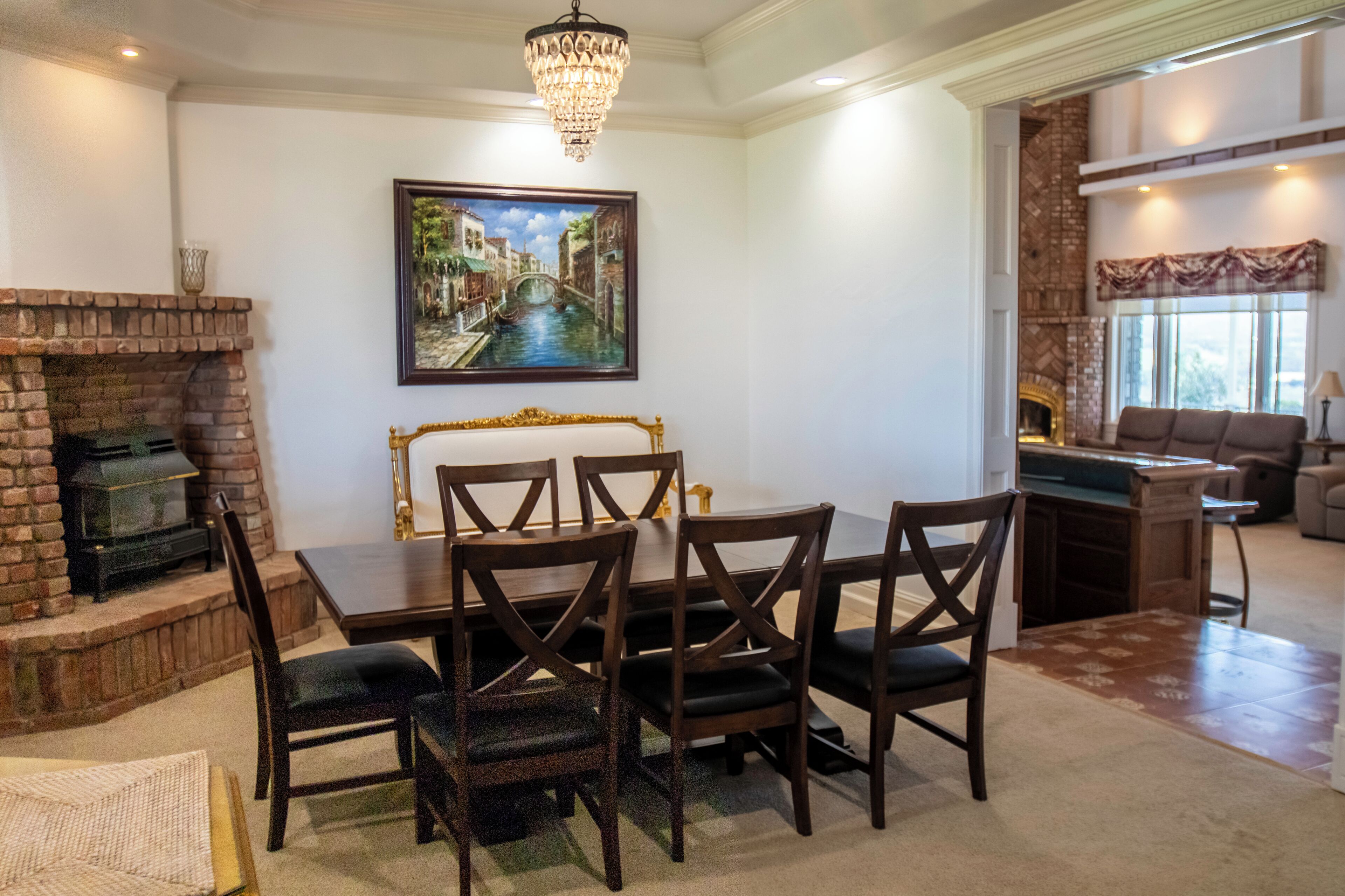 Casa, varias camas, patio, vista al jardín (Santellan Manor) | Restaurantes