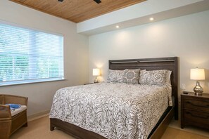 3 Schlafzimmer, Schreibtisch, Bügeleisen/Bügelbrett, WLAN
