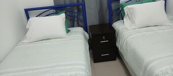 Welcoming 2-bedroom house with AC in charming Metapán