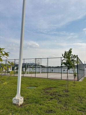Sport court