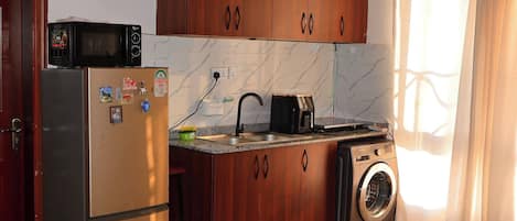 Apartment, 2 Bedrooms | Laundry