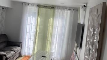 House, 1 Bedroom, Patio | Living area