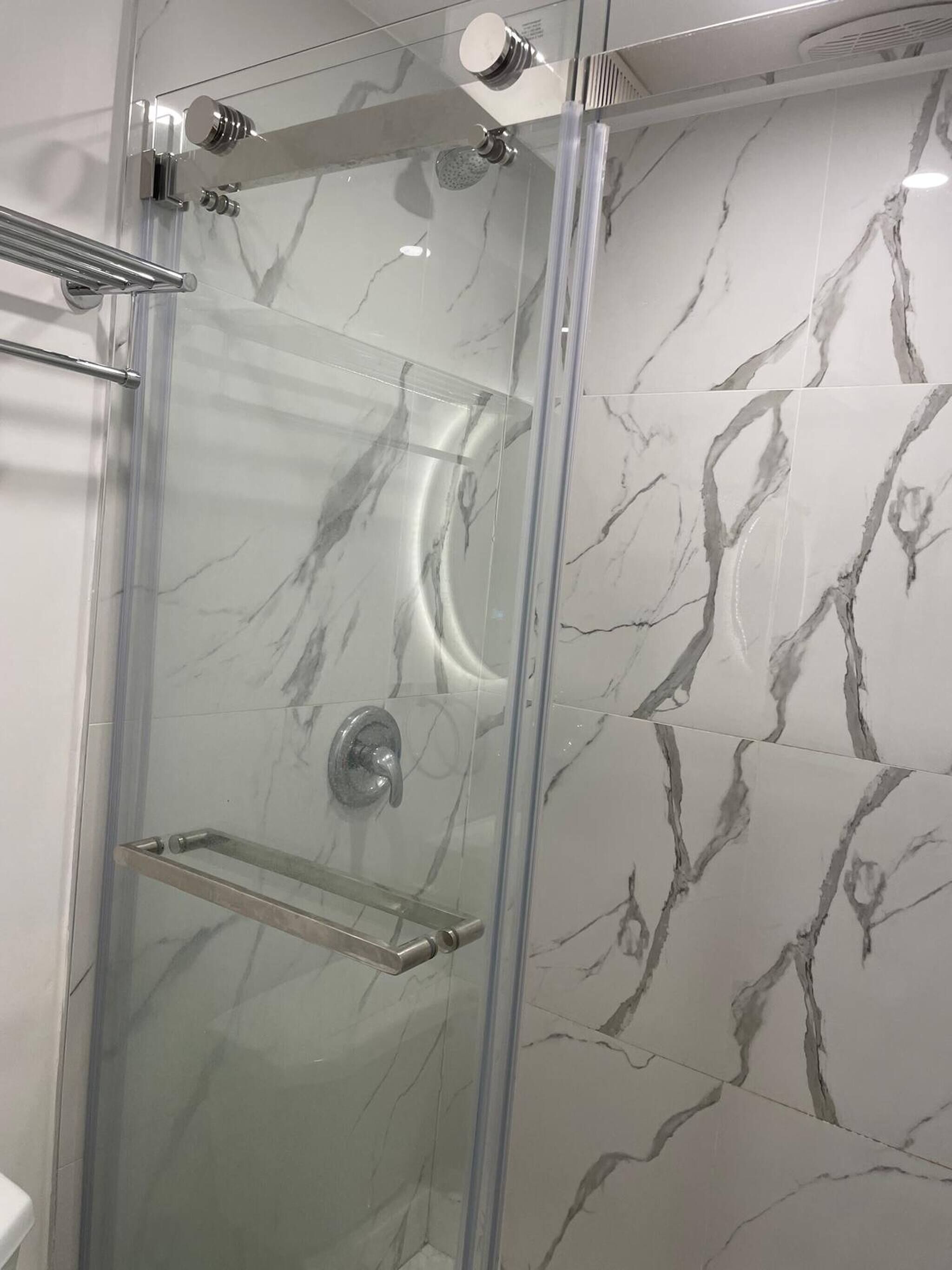 Casa, 1 habitación, patio | Baño