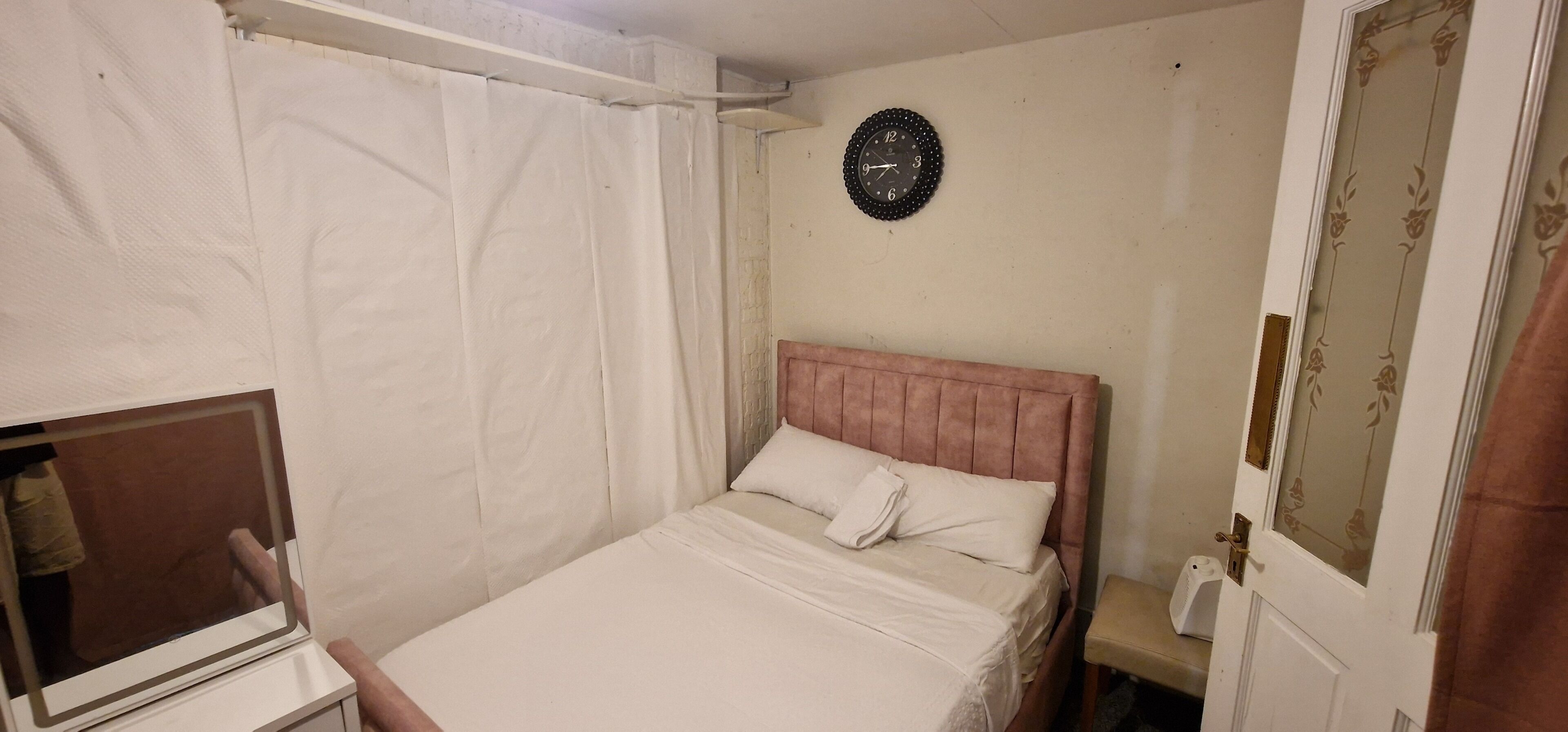Shared Dormitory, 1 Bedroom, Fireplace | 1 bedroom