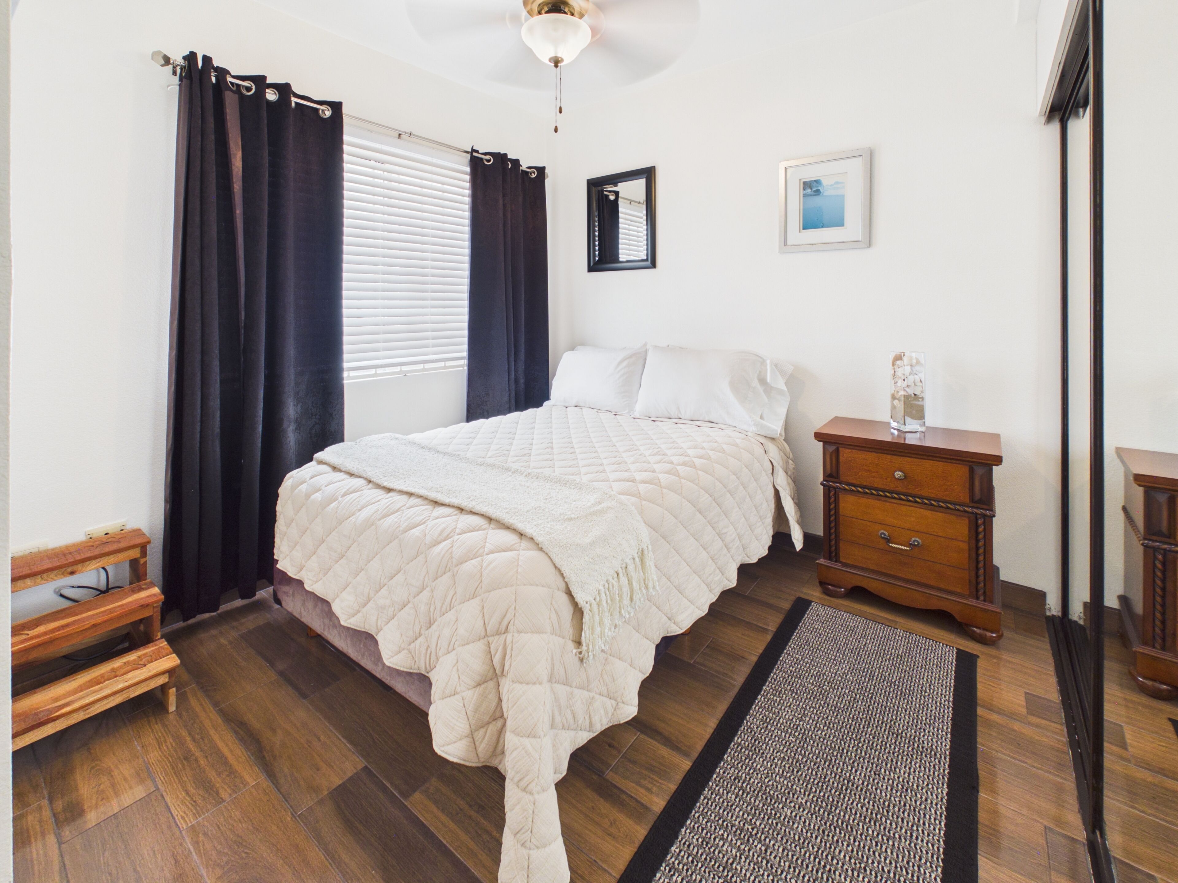 2 bedrooms, WiFi, bed sheets