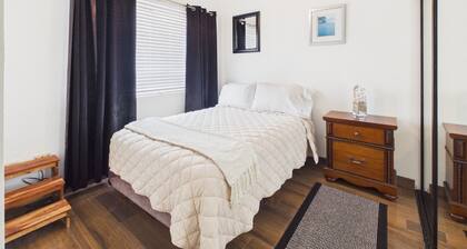 Ocean Sunset Views • Rooftop Patio • Entire Home Near Rosarito Beach