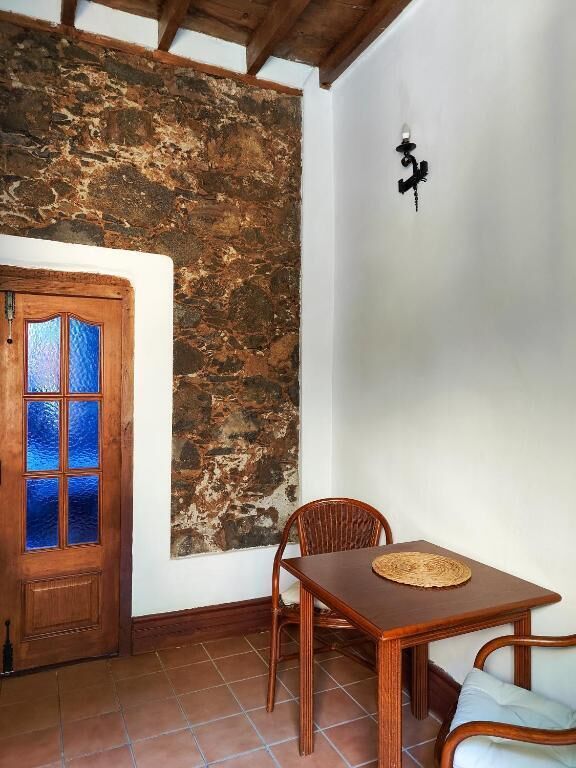 Apartment, eigenes Bad, Blick auf den Innenhof | Speisen