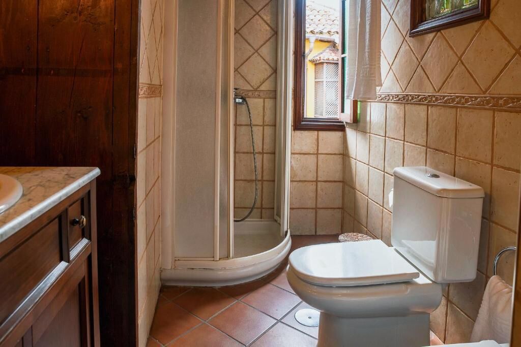 Apartment, eigenes Bad | Badezimmer | Haartrockner, Bidet, Handtücher, Seife