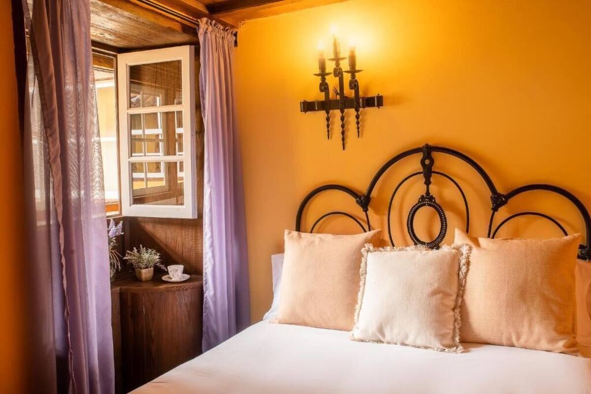 Apartment, 2 Bedrooms, Private Bathroom, Courtyard View | Iron/ironing board (on request), WiFi (free)