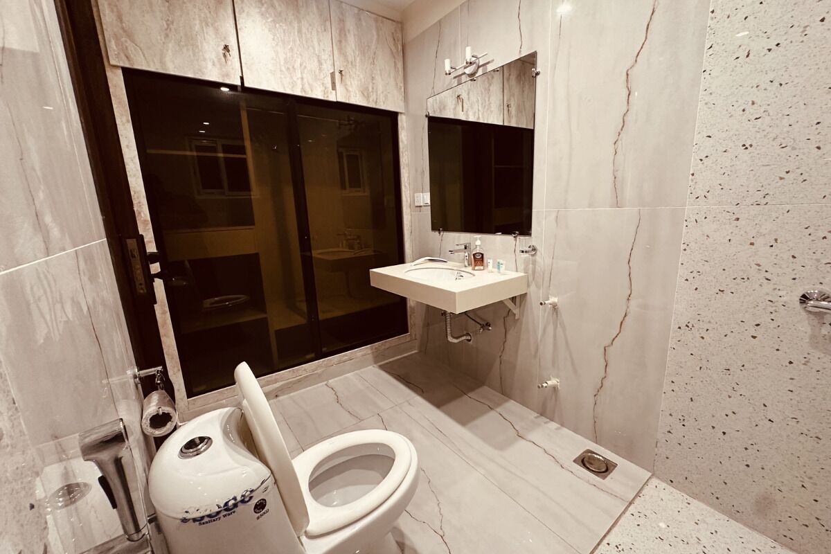 Apartment, Mountain View | Bathroom | Slippers