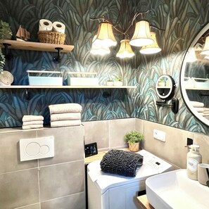 Bathroom - My vacation home in the Bay of Lübeck. New as of 2026 - 700m to the beach (Scharbeutz)