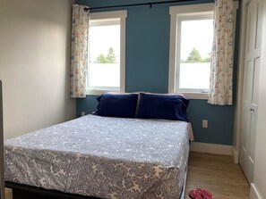 WiFi, bed sheets - Beaches, bay views, wildlife & peace in new 1-bed on Nova Scotia's North Shore (Upper Malagash)