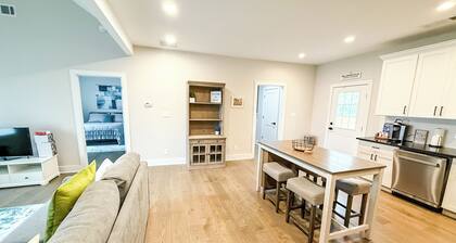 Bobcat Bungalow - Downtown Milledgeville