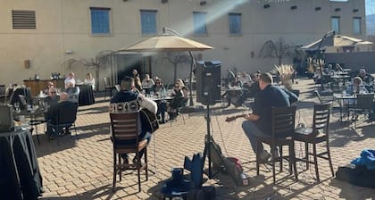 Inn at Gard Estate Wines