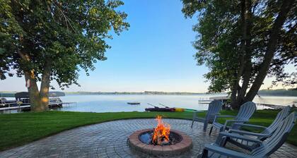 Cannon Lake Getaway with Outdoor Kitchen, Private Beach, Game Room & Bunk Room