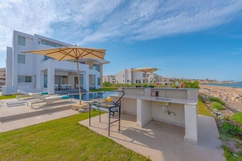 Royal Villa on the beach
