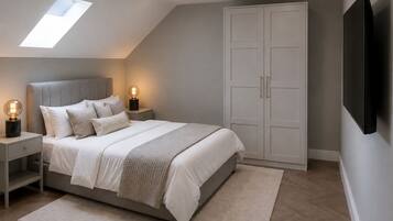 Iron/ironing board, travel crib, WiFi (free), bed sheets