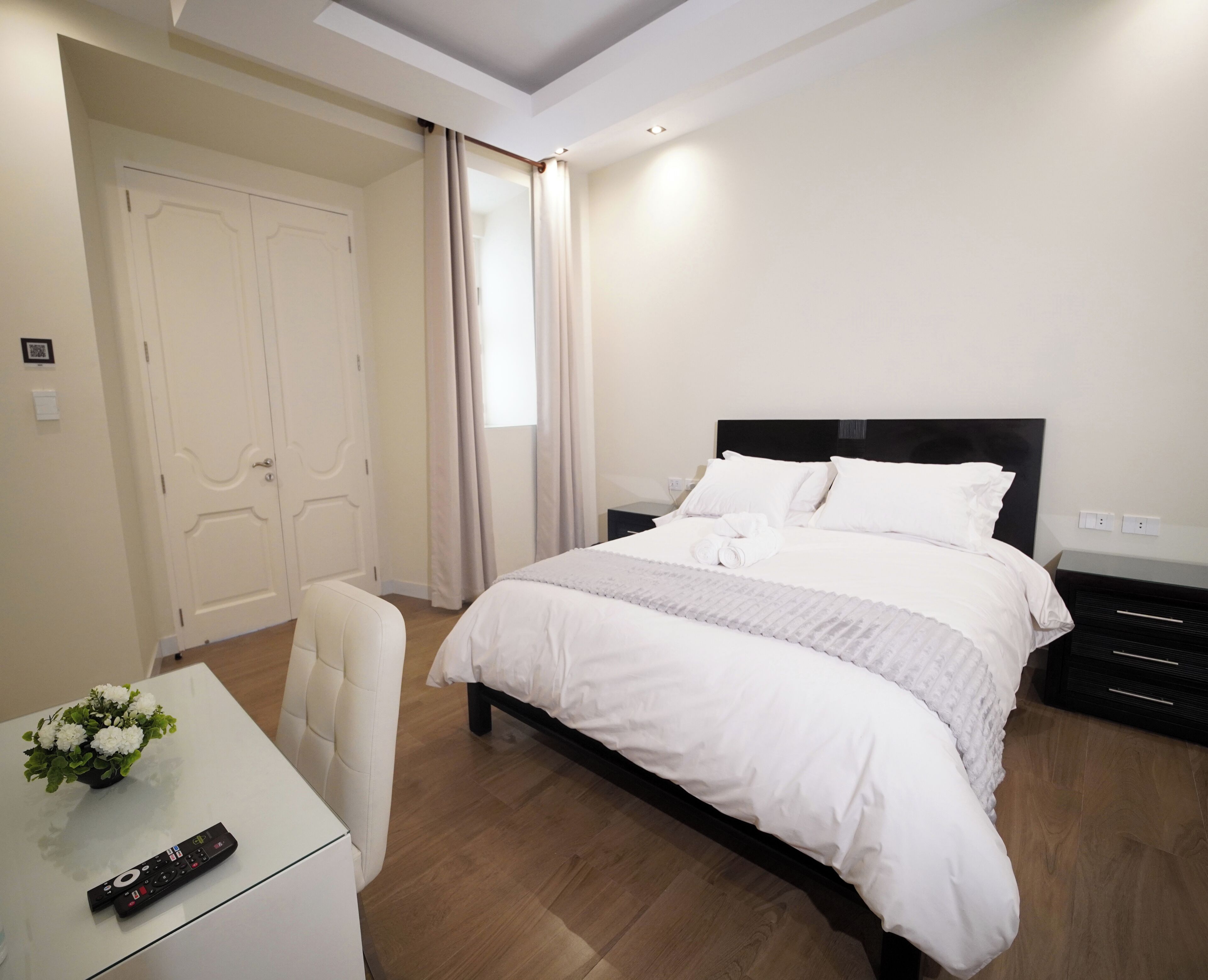 Comfort Double or Twin Room | In-room safe, desk, laptop workspace, WiFi (free)