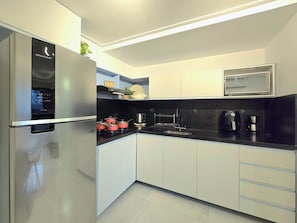 Apartment | Private kitchen - Move By Hosppedar (João Pessoa)