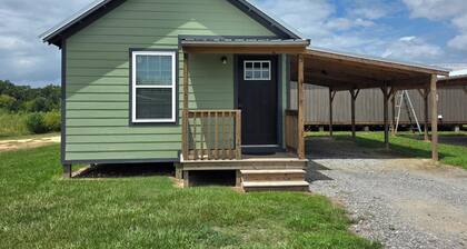 The Crappie Cabin #5
When a tent just won't do!