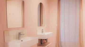 Suite, Valley View | Bathroom