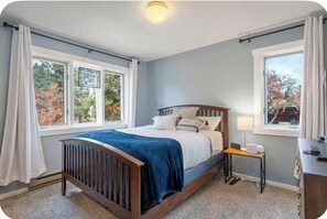 Room - Quaint 2-bedroom cottage in tranquil Durango perfect for relaxing (Durango)