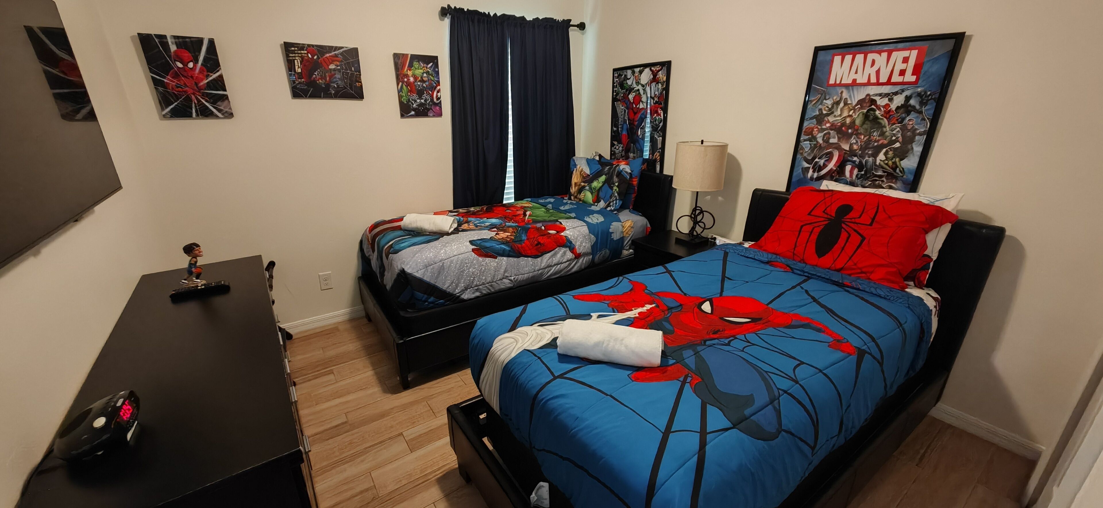 4 bedrooms, iron/ironing board, WiFi (free), bed sheets