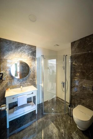 Bathroom - MELL CITY SUITES HOTEL (Ortahisar)