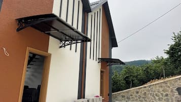 Superior Villa, Garden View | Front of property