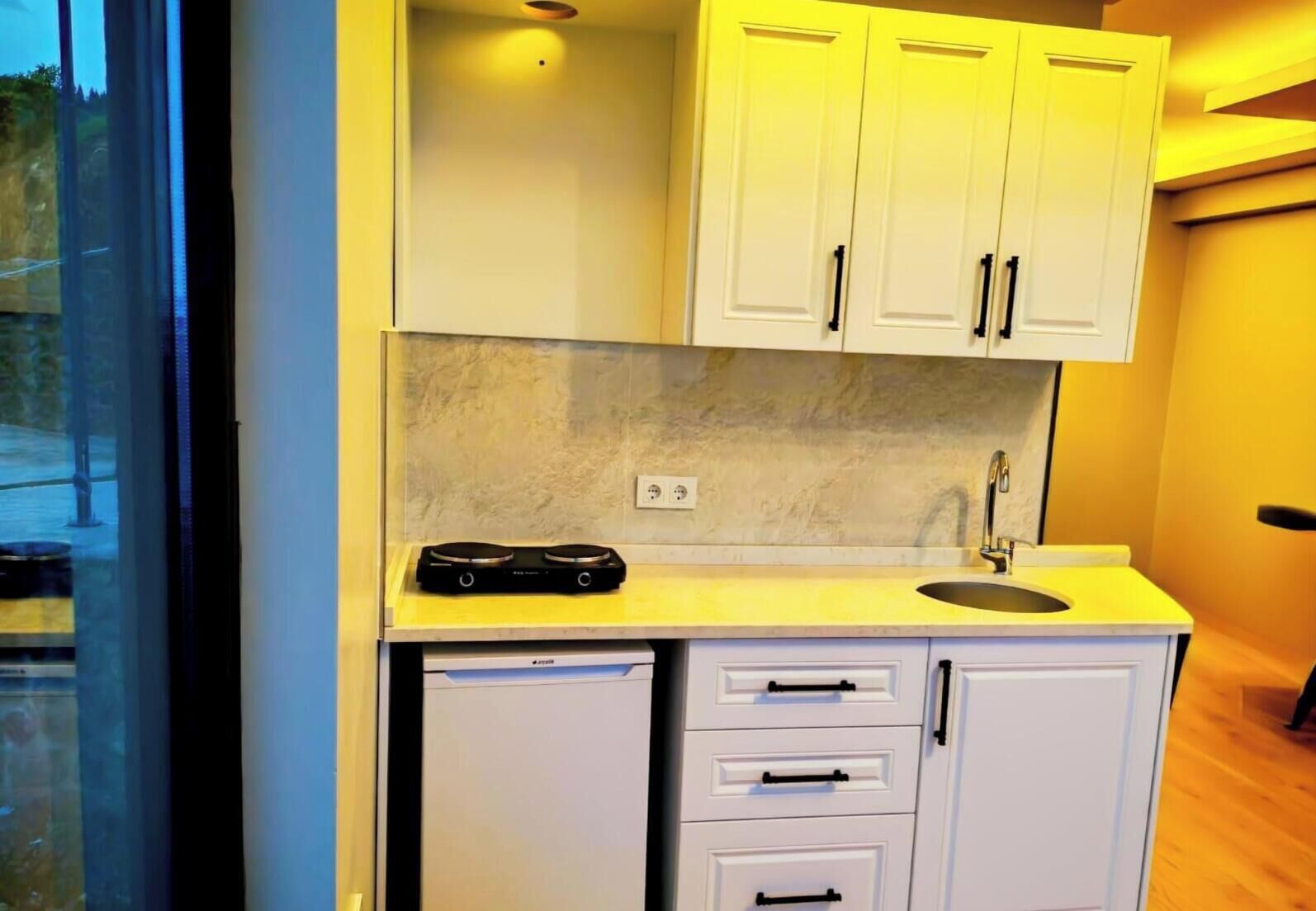 Superior Villa, Garden View | Private kitchen
