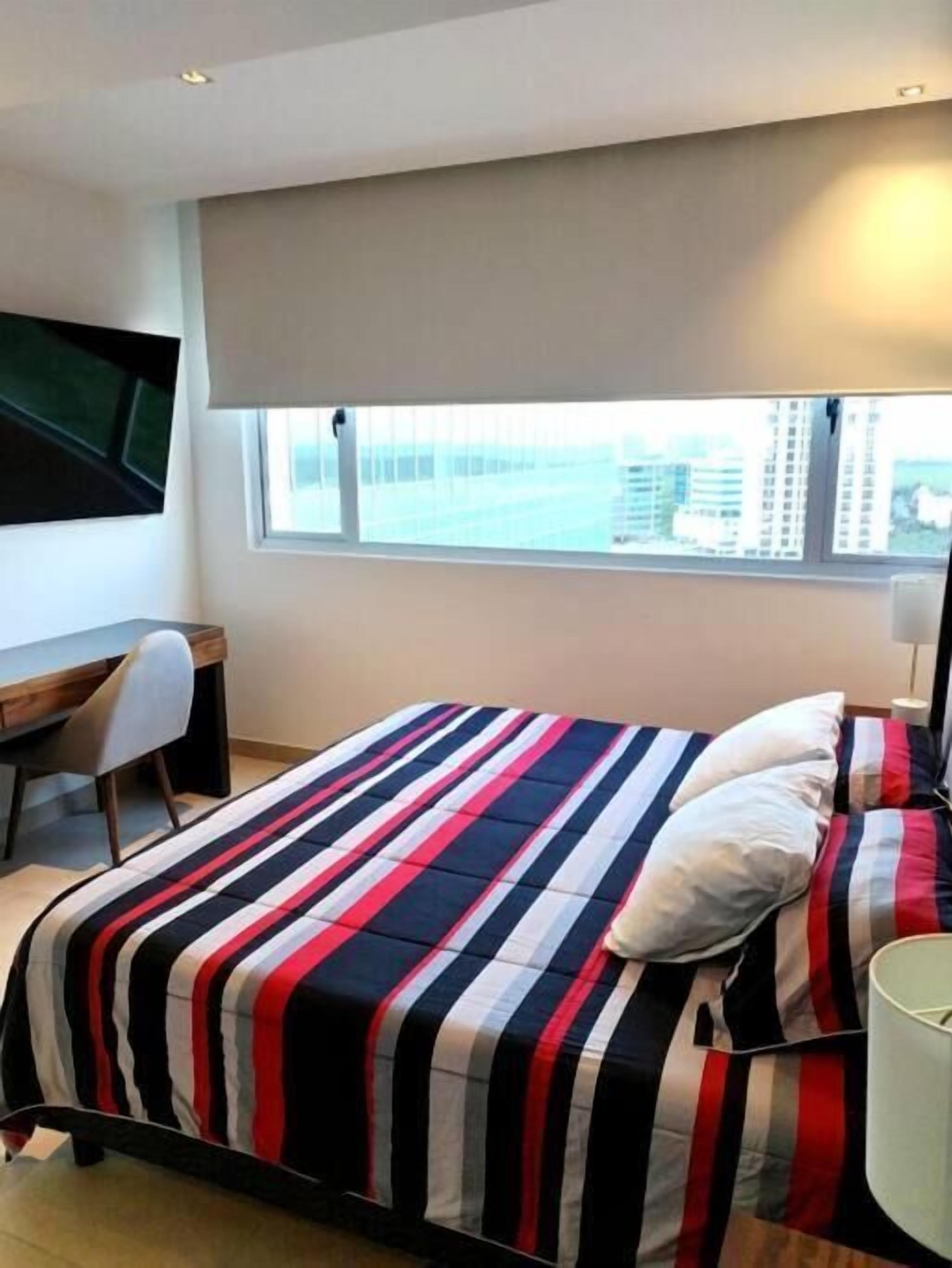 Deluxe Apartment, Balcony, Beach View