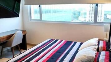Deluxe Apartment, Balcony, Beach View