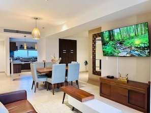 Dining - Cancun Bella Vista Apartment (Cancún)